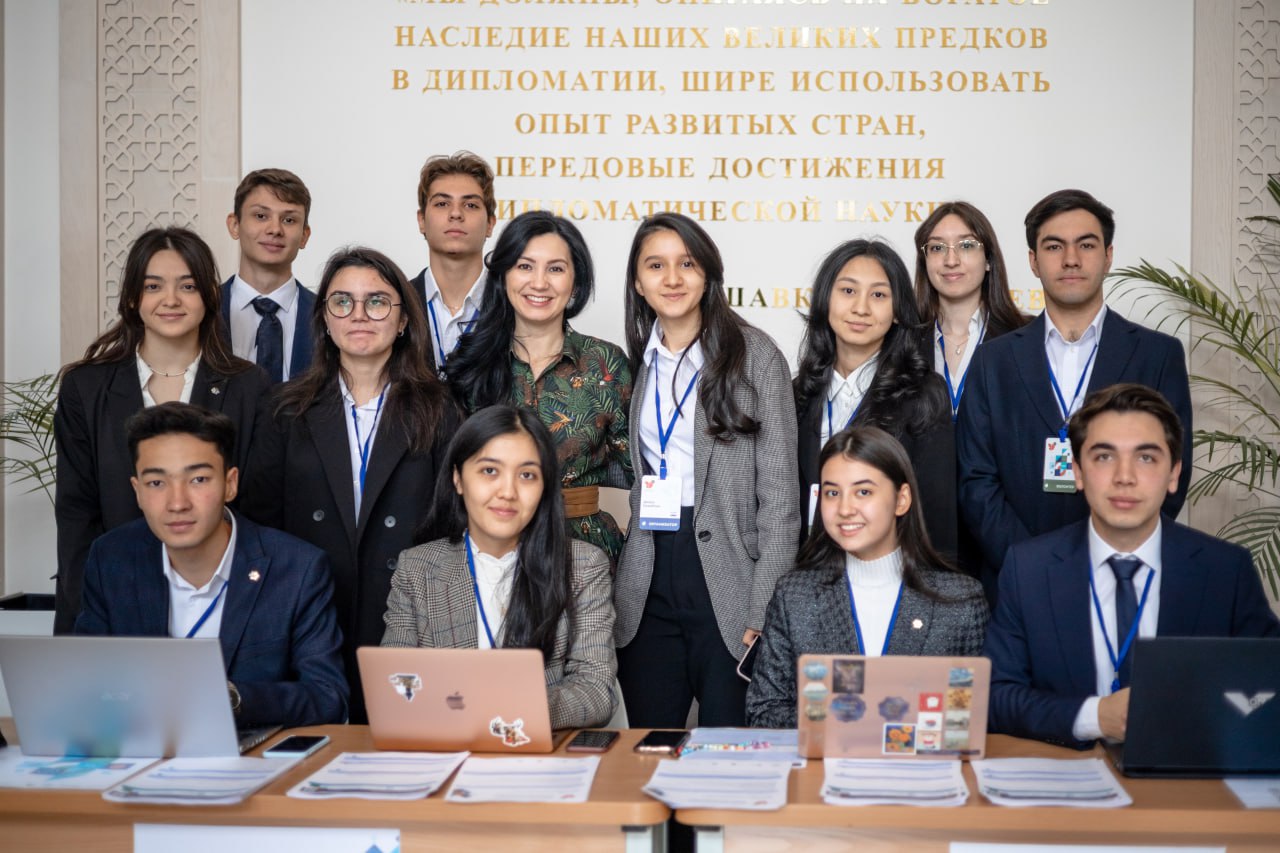 MGIMO-Tashkent students have their ICF scholarships confirmed